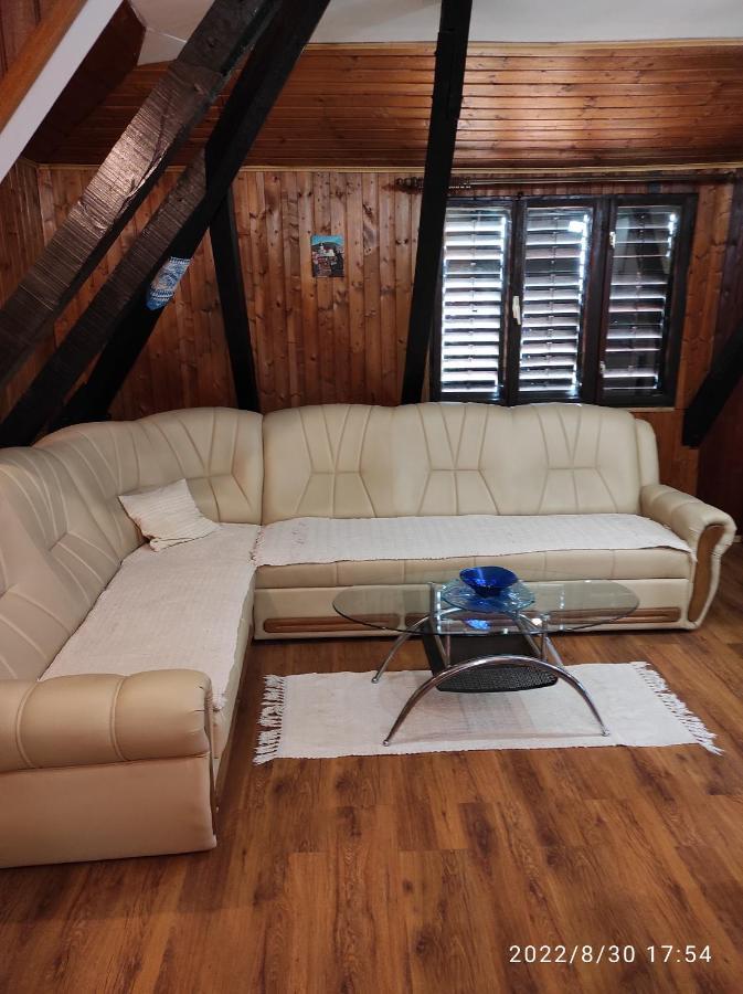 Apartman "Sarap" Metković Esterno foto